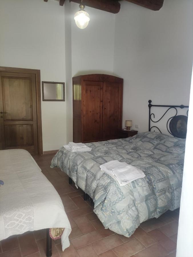 Вілла Agriturismo Borgo San Benedetto П'єтралунга Екстер'єр фото