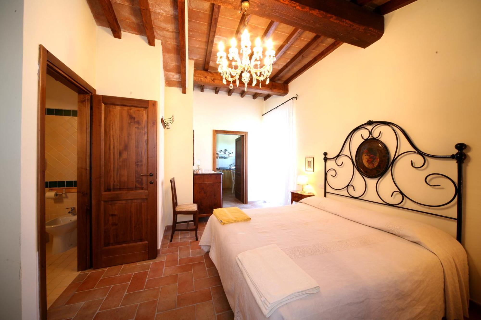 Вілла Agriturismo Borgo San Benedetto П'єтралунга Номер фото